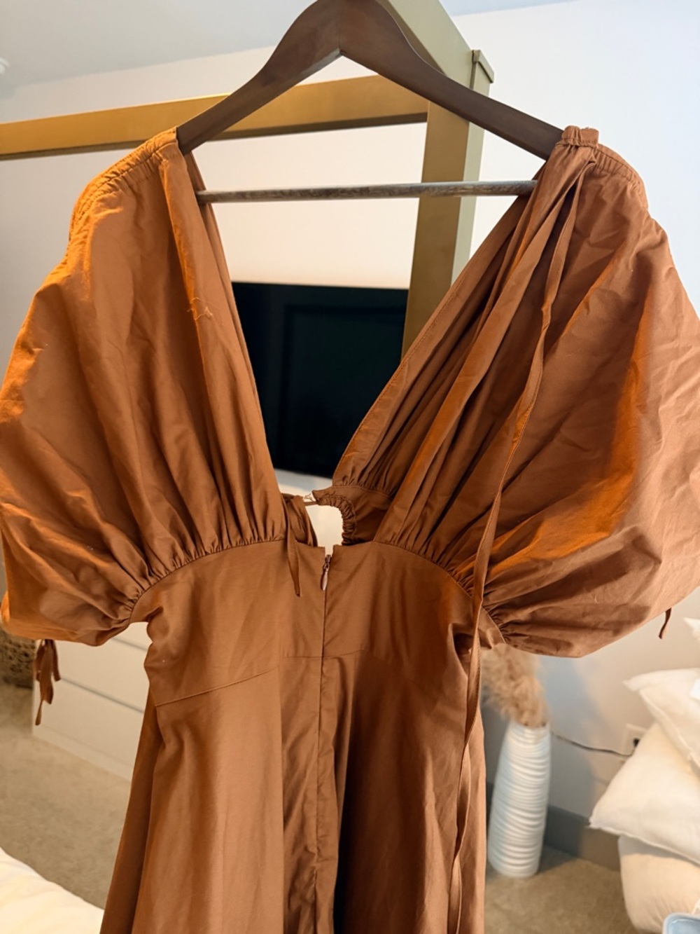Rust Cutout Maxi Dress with Tie Front - Picture 2 of 5